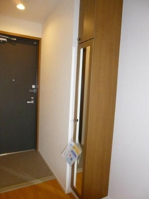 ハックベリーグレイスの玄関