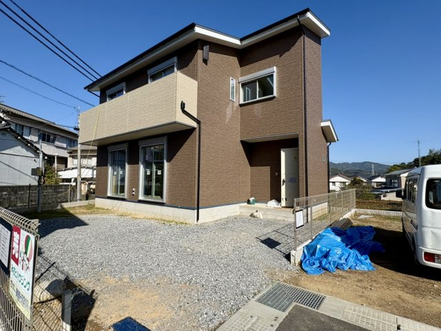 高知市福井町 新築一戸建て　のその他|51坪とゆとりある敷地で駐車場確保☆家族のカーライフも快適に過ごせます。