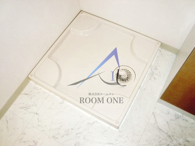 クレッセントコートの設備|洗濯機置場です。