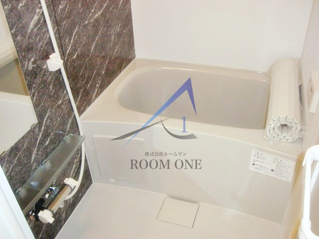 クレッセントコートの浴室|お風呂です。
