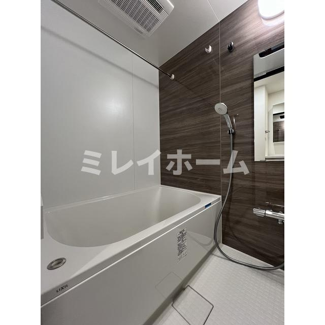 ウェルスクエア西蒲田の浴室