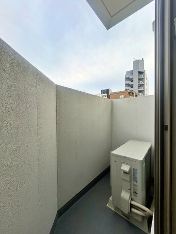 第77プロスパービルのバルコニー