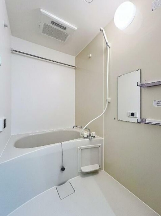 のアパートの浴室