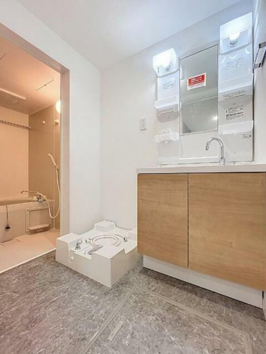 のアパートの洗面所