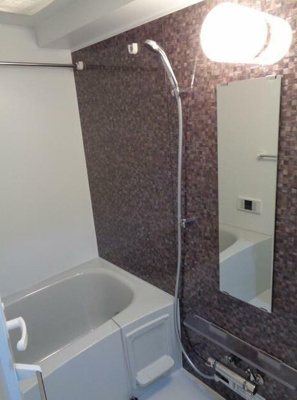 【浴室】 | GENOVIA鷺ノ宮skygarden | 浴室乾燥機付きバス。