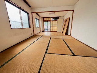 【和室】 | 大竹市新町１丁目（大竹駅徒歩3分）【店舗付住宅】