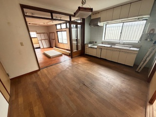 【洋室】 | 大竹市新町１丁目（大竹駅徒歩3分）【店舗付住宅】