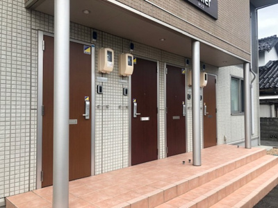 【エントランス】 | ルリエ