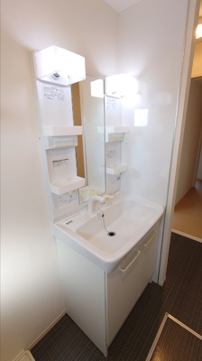 【洗面所】 | ルリエ