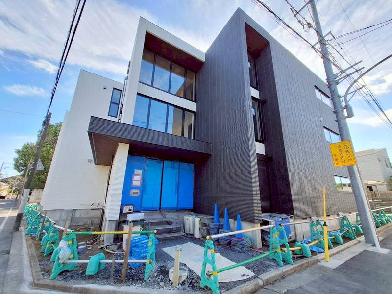 ＧＲＥＥＮ　ＣＲＥＳＴ　グリーンクレストの居間・リビング|イメージ写真