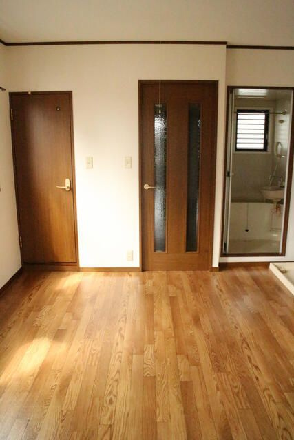 オークヒルズ原の居間・リビング