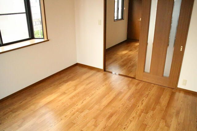 オークヒルズ原の内装