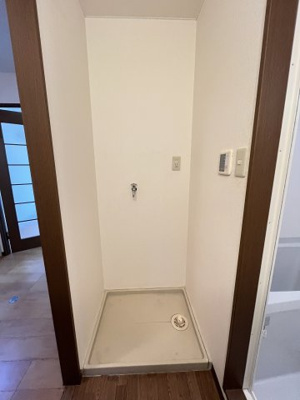 【洗面所】 | ファインＣ | イメージ201号室の写真（反転あり）