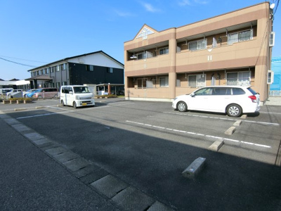 【駐車場】 | フェイバードパーク・Ⅱ