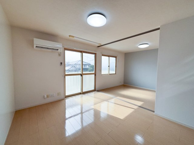 【居間・リビング】 | ラ・ピオーネ