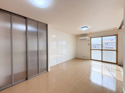 【居間・リビング】 | ラ・ピオーネ