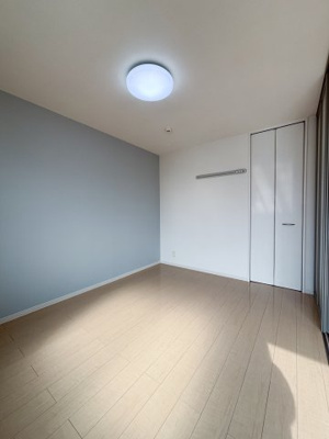 【洋室】 | ラ・ピオーネ