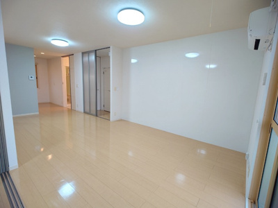 【居間・リビング】 | ラ・ピオーネ