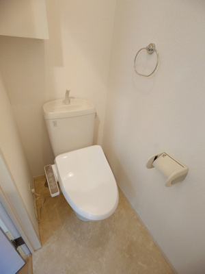 【トイレ】 | ラ・ピオーネ
