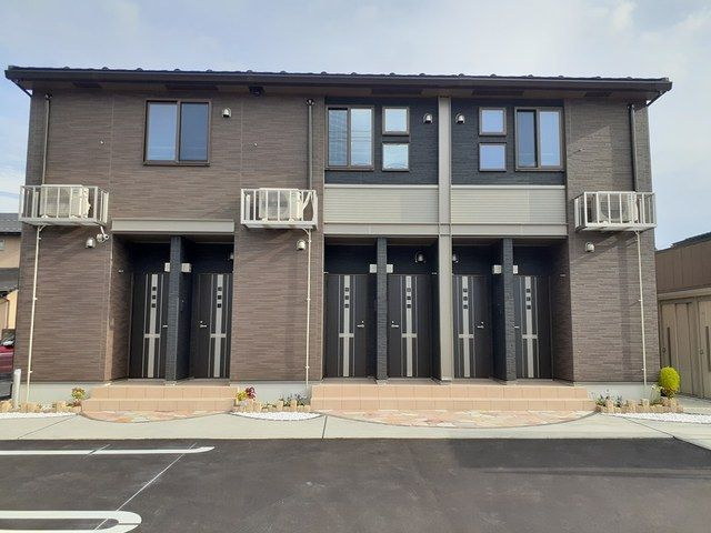 サン・ビレッジ・ハッタⅡ