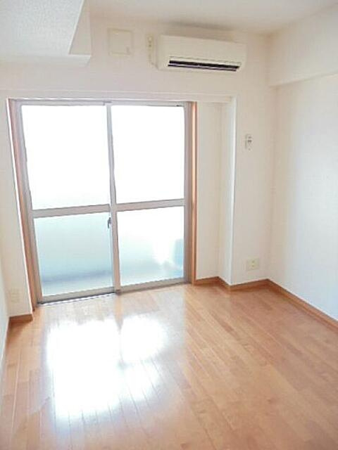 豊島区上池袋１丁目の賃貸マンションの居間・リビング