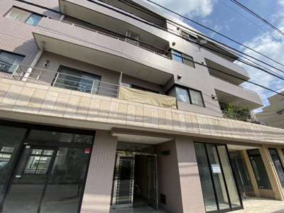 【エントランス】 | アズ三宿レジデンス