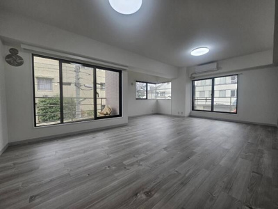 【居間・リビング】 | アズ三宿レジデンス