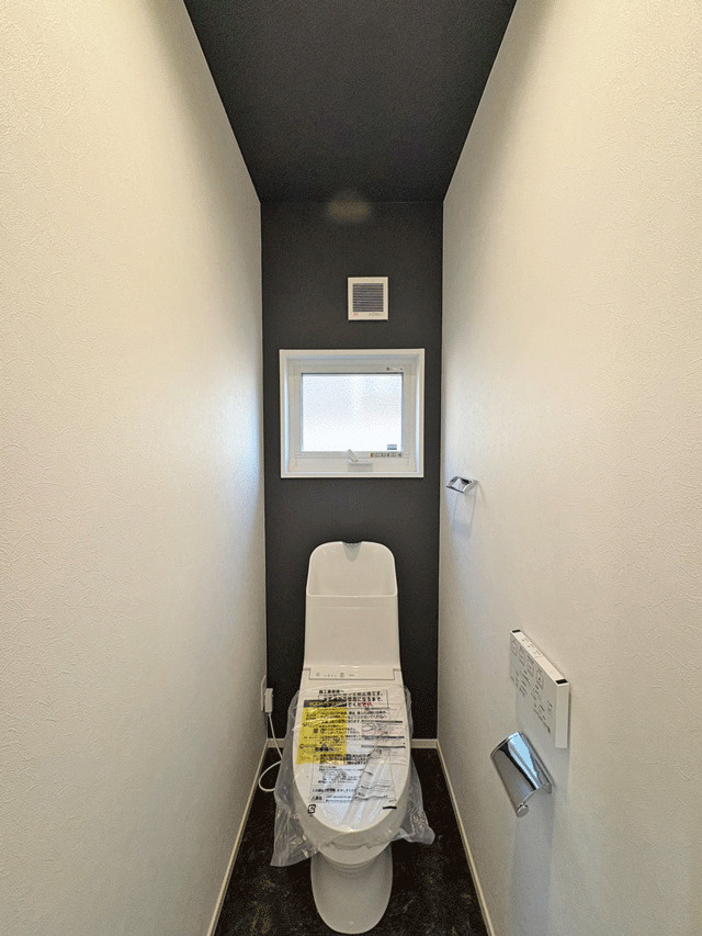 テイラーハウス利府町加瀬字十三本塚のトイレ