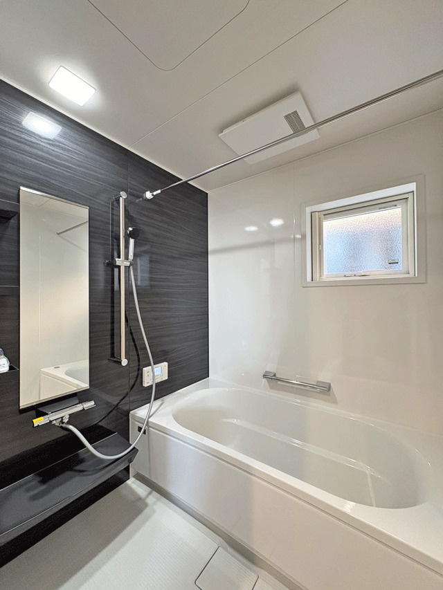 テイラーハウス利府町加瀬字十三本塚の浴室