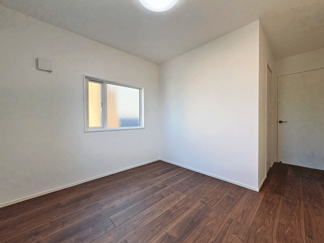 テイラーハウス利府町加瀬字十三本塚の洋室