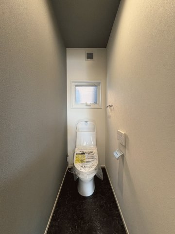 テイラーハウス利府町加瀬字十三本塚のトイレ