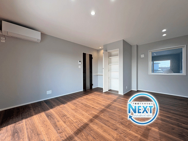 テイラーハウス利府町加瀬字十三本塚の居間・リビング