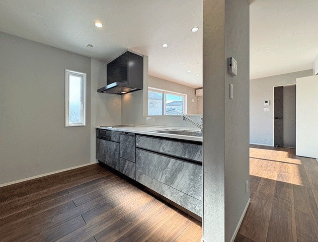 テイラーハウス利府町加瀬字十三本塚のキッチン