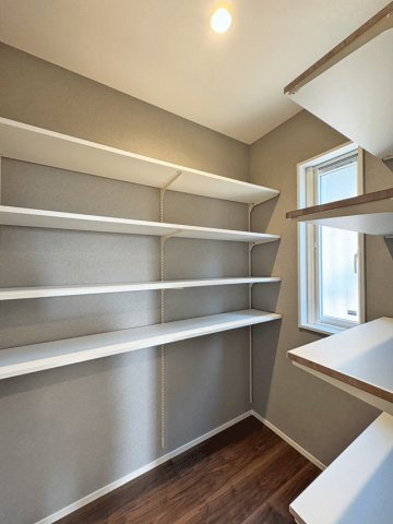 テイラーハウス利府町加瀬字十三本塚の収納