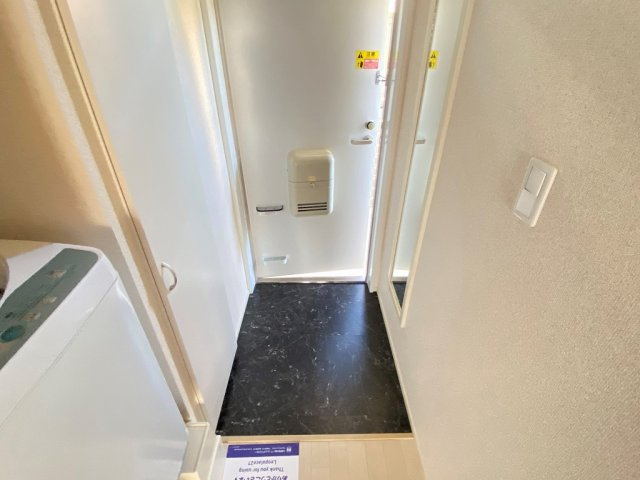 クレイノエカヒの玄関|収納もある玄関です