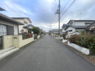【前面道路含む現地写真】 | 真岡市高勢町4LDk中古住宅