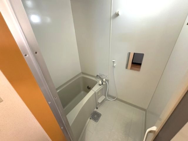 ディマンシュの浴室