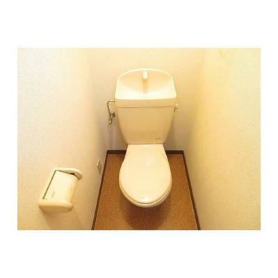 【トイレ】 | ベルクハイム | コンパクトで使いやすいトイレです