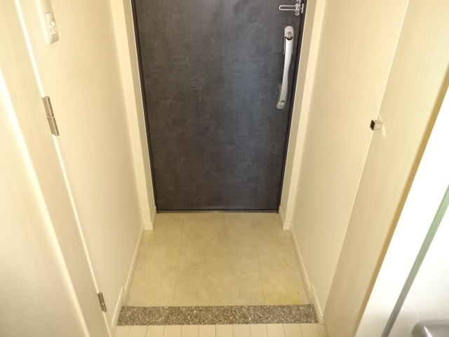 プレスタイル森下Ⅱの玄関