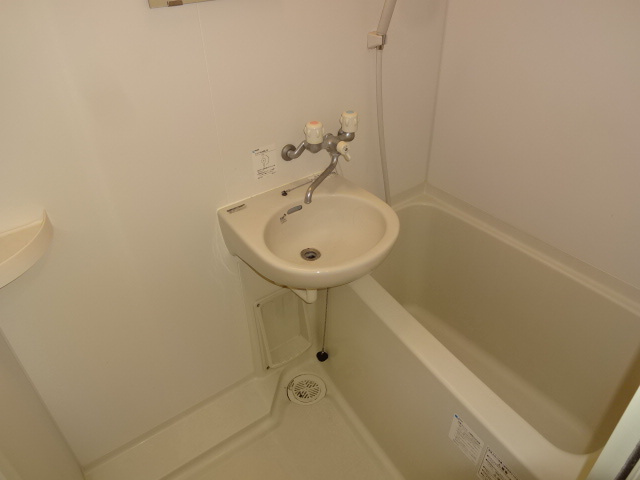 プレスタイル森下Ⅱの浴室