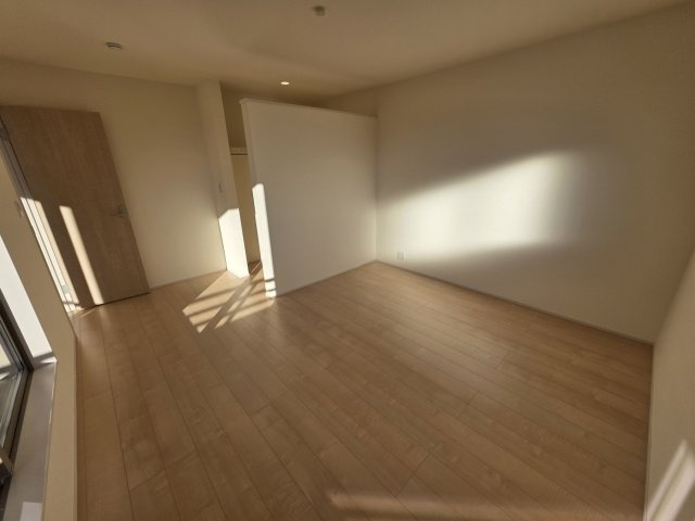 【洋室】 | リーブルガーデン．S　寄居露梨子　 | ６号棟現地２F洋室（2025年11月28日）撮