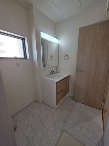 【独立洗面台】 | リーブルガーデン．S　寄居露梨子　 | ６号棟現地洗面所（2025年11月28日）撮影