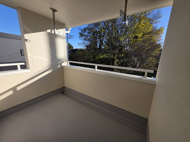 【バルコニー】 | リーブルガーデン．S　寄居露梨子　 | ７号棟現地バルコニー（2025年11月28日）撮影