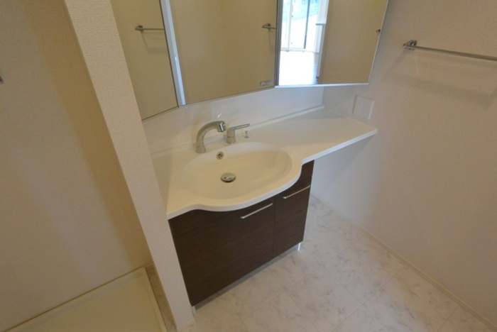 LE GRAND AMENITY HILL　SOUTHERNの洗面所