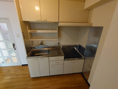 【キッチン】 | リバティ勝原 | 2口コンロ付いています