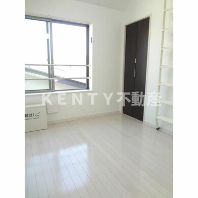 【居間・リビング】 | マーレ大森町 | おしゃれな居間です