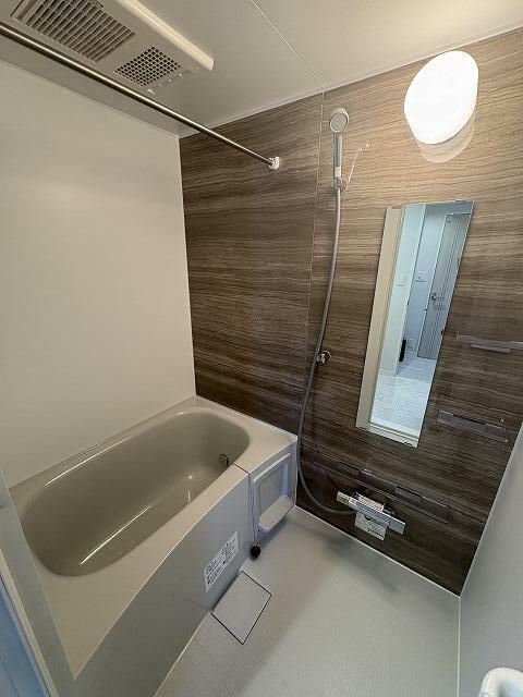 リーヴェル新小岩プレミオの浴室