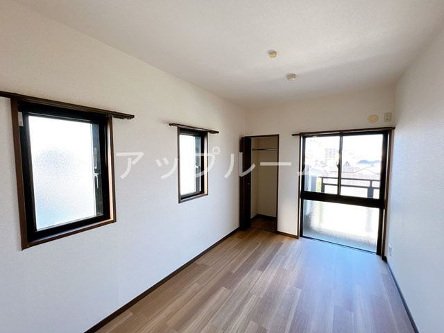 ヴェルナチュールの居間・リビング