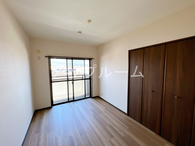 ヴェルナチュールの居間・リビング