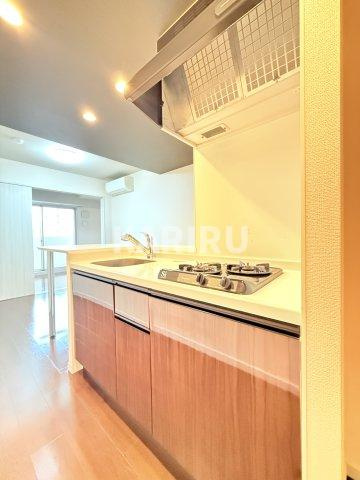 EL-Sia Umekitaのキッチン